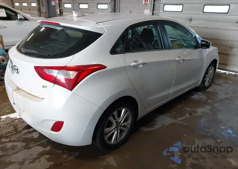 2013 Hyundai Elantra Gt z USA, uszkodzony, nr VIN KMHD35LEXDU050881